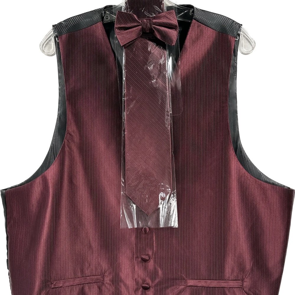 Bruno Piattelli Roma Men's Burgundy Vest Set 4 Piece Tie Bow Tie Hanky Size XL